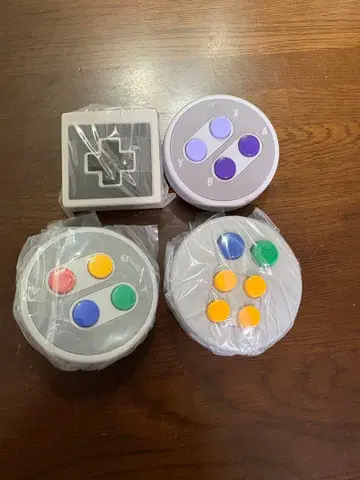 Nintendo 게임 컨트롤러 캡슐 토이 4개 세트