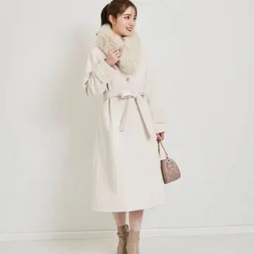 레스 빠세 프린세스 플레어 코트 퍼 티펫 포함