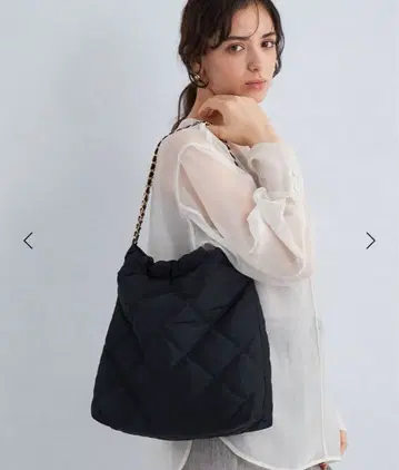 그린 라벨 릴랙싱 퀼트 체인 숄더백 블랙