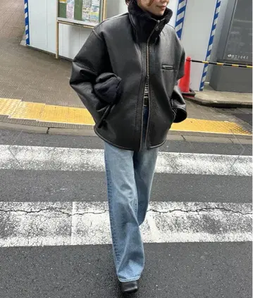 저널 스탠다드 인조 가죽 보아 블루종