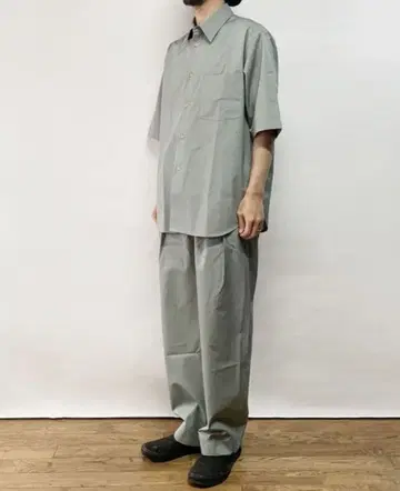 AURALEE WASHED FINX HERRINGBONE SLACKS