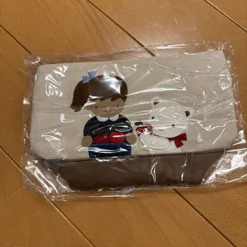 패밀리아 여아와 곰 자수 파우치