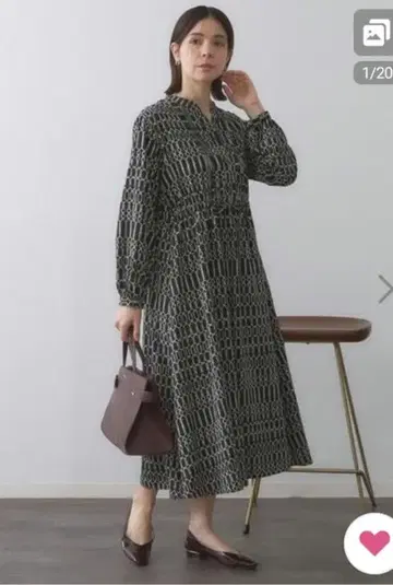 최종 가격 새상품급 오파크 클립 체인 프린트 원피스 L