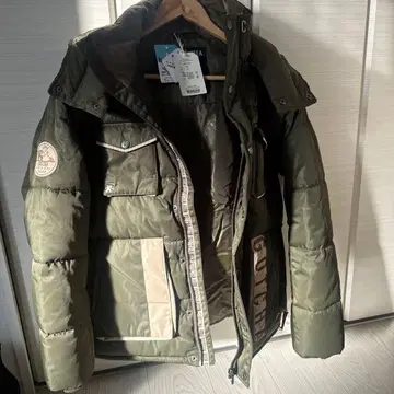 GOTCHA 후드 부착 다운 자켓 올리브