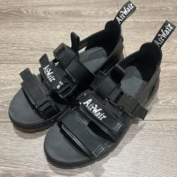 Dr. Martens 닥터마틴 샌들