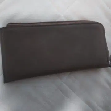브라운 가죽 장지갑 지퍼식