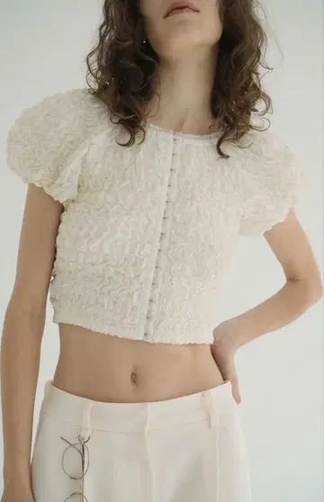 [ clane SHIRRING PUFF TOPS ]
