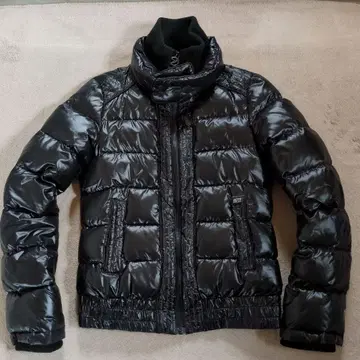 55DSL 블랙 다운 자켓