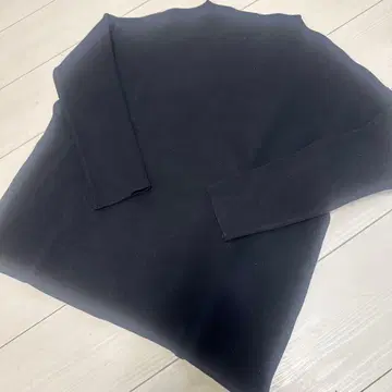 659y*두즈엠 클래스 muse 보틀넥 풀오버
