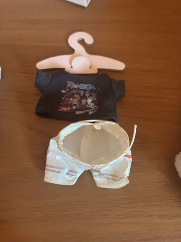 치비누이 Re:era 옷 갈아입기