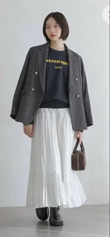 라토타리테 롱 스커트