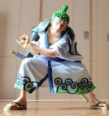 원피스 조로 피규어