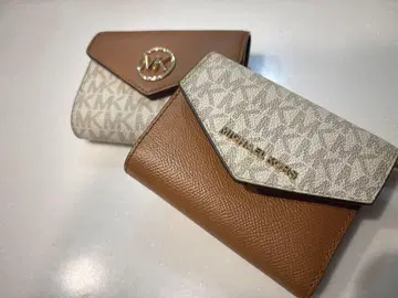 MICHAEL KORS 3단 폴더형 지갑 브라운