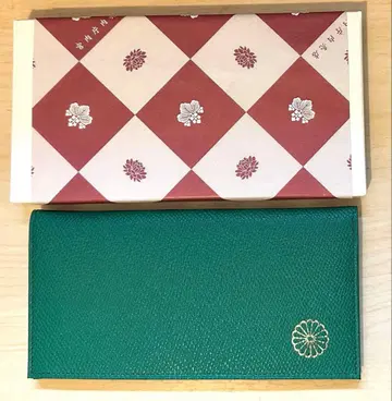 [ 정품 ] 새상품 황궁 천연 가죽 국화 문양 그린 장지갑