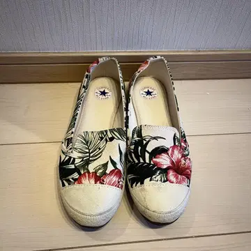 Converse 플라워 프린트 슬립온