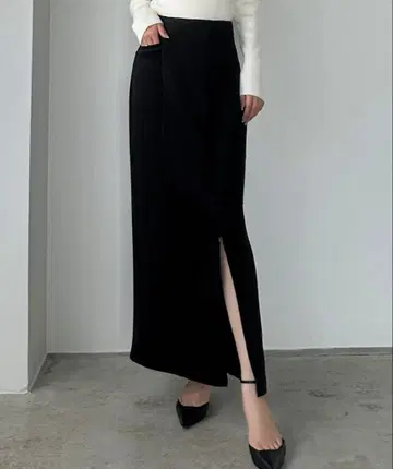 Louere 포켓 디자인 지퍼 슬릿 I 라인 분또 스커트