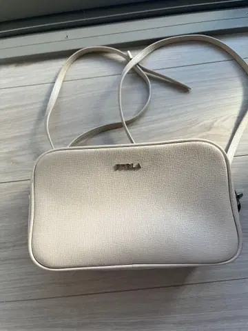 훌라 FURLA 백