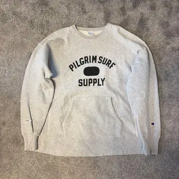 Champion x PILGRIM SURF SUPPLY 맨투맨