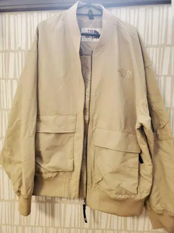 THE NORTH FACE MA-1 자켓 베이지