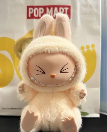 POP MART Have a Seat 봉제 인형