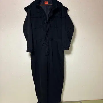 블랙 후드 부착 오버롤 LL 방한복