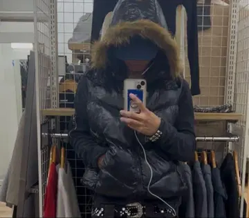 나일론 다운 베스트 퍼 포함 Y2K
