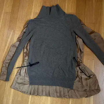 sacai 사카이 도킹 플리츠 니트