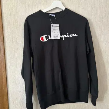 Champion 블랙 맨투맨 M 사이즈