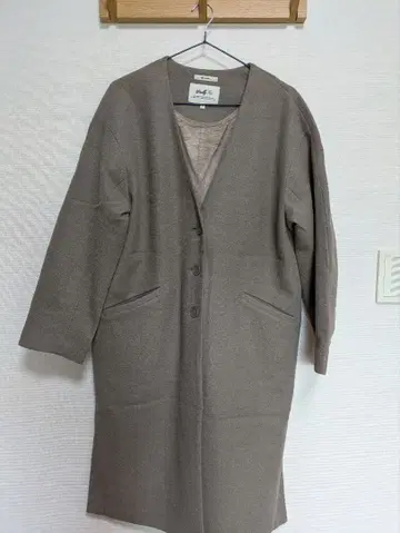 니코앤드 브라운 V넥 롱 코트