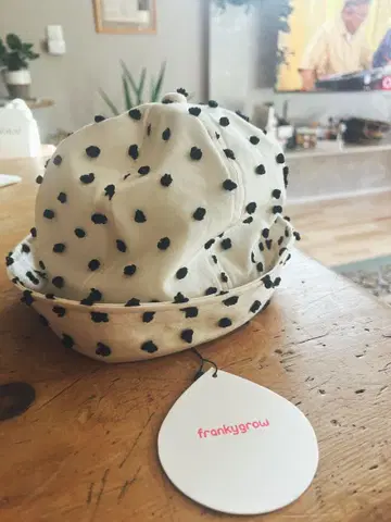 frankygrow 도트 무늬 모자 사이즈 2
