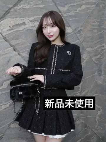 최저가 미사용 새상품 다리치 스팽글 트위드 자켓 블랙