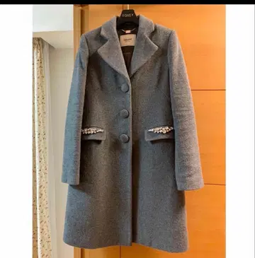 가격 인하했습니다! 새상품급 blugirl 그레이 롱 코트