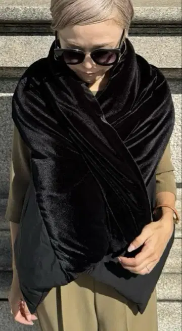 [택 포함 미사용] JENNE 기능성 면 머플러 정가 12980엔