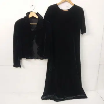 10.27 S107P 브랜드 불명 셋업 벨로아 느낌 블랙