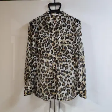 EQUIPMENT 레오파드 무늬 실크 긴팔 셔츠 S