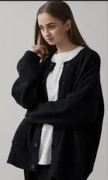 CLEL 울 블렌드 모헤어 라이크 크루넥 가디건