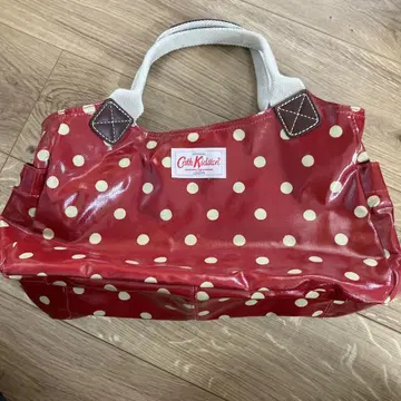 캐스 키드슨 빨간색 도트 토트백
