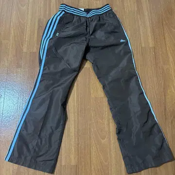 adidas 브라운 스트라이프 저지 S/P