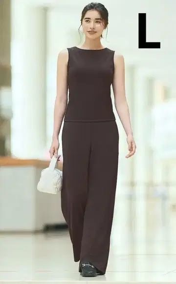 [ 새상품급 ] 유니클로 크레이프 저지 셋업 브라운 L