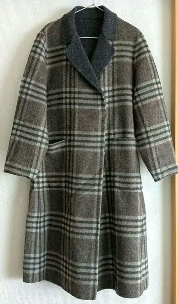 울 코트 브라운 계열 체크 롱 코트