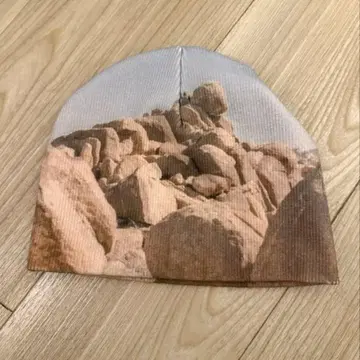 Labyrins Picture Beanie