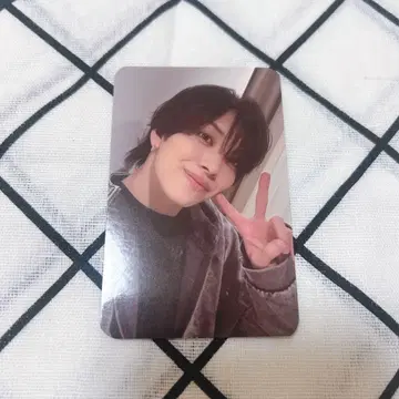 MAZZEL 에이키 EIKI 콜렉트북 셀카