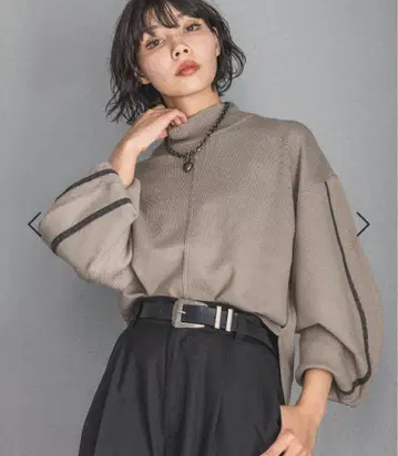 새상품 PAGEBOY 하이 게이지 라메 라인 풀오버 샌드 그레이 13