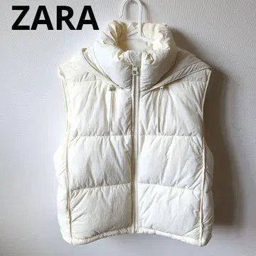 ZARA 후드 부착 다운 베스트 크림색
