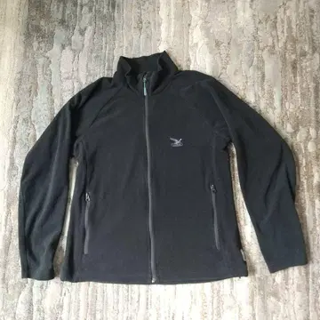 SALEWA 블랙 플리스 자켓 L 사이즈
