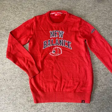 New Balance 빨간색 니트 스웨터 사이즈 0
