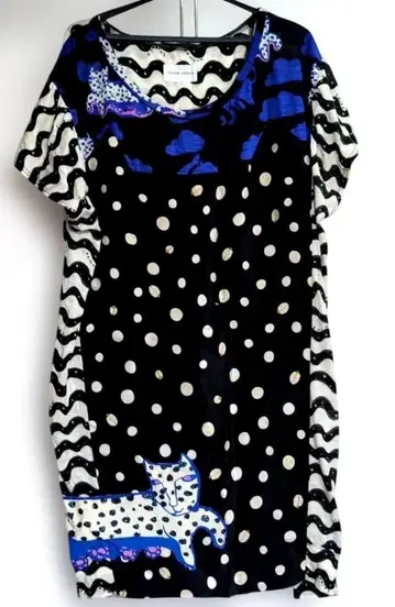 츠모리치사토, TSUMORI CHISATO