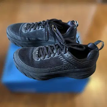 호카 오네오네 본디 6 블랙 스니커즈 27.5 cm