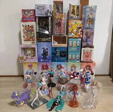 애니메이션 캐릭터 피규어 세트