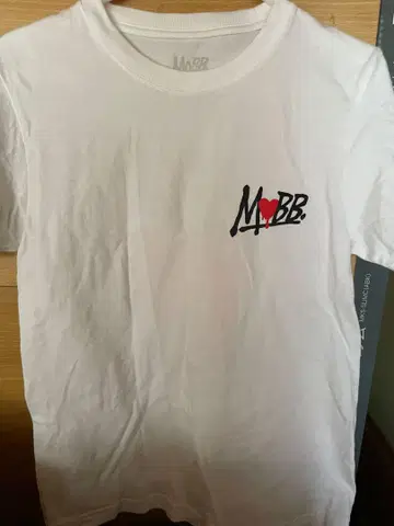 MOBB 화이트 T셔츠 M 사이즈